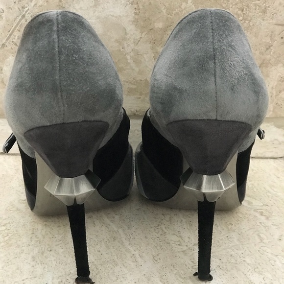 Miu Miu Grey & Black Tri color Embellished Heel - Picture 2 of 6